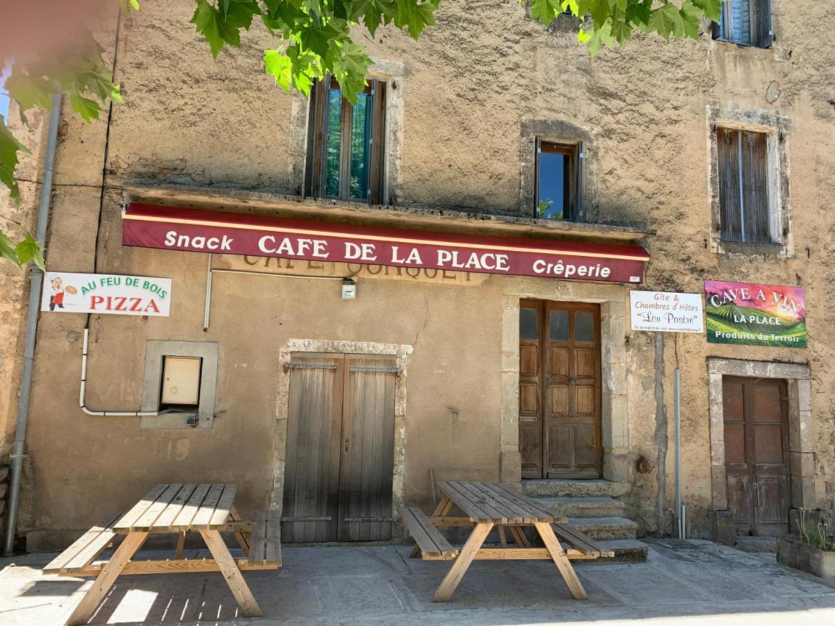 Cafe De La Place Gite & Chambres D'Hotes "Lou Pastre" Lanuéjols 외부 사진